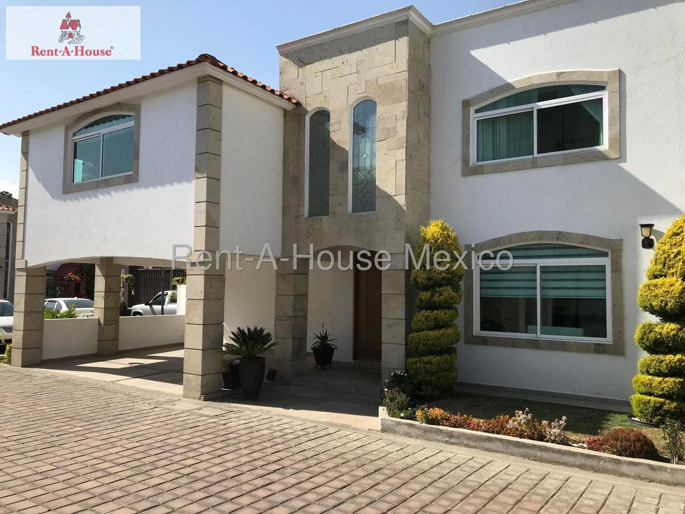House for Sale in Metepec, Llano Grande, AM. 27-1029