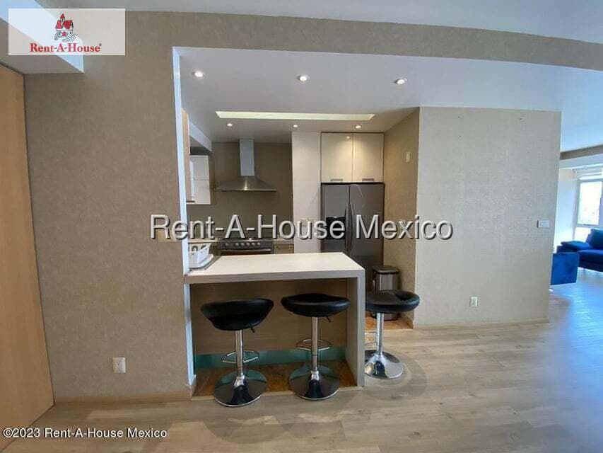 Furnished Apartment for Rent in Miguel Hidalgo, Anahuac GIS 27-878.