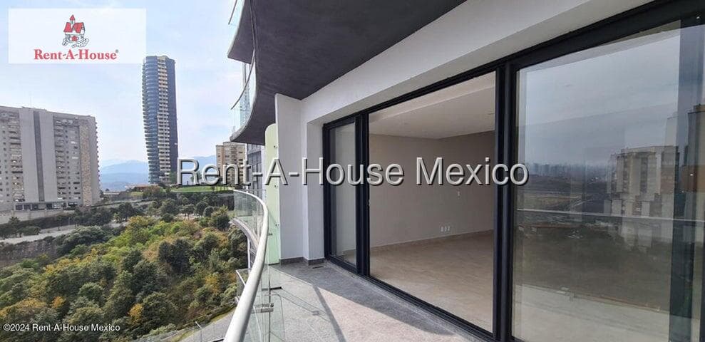 Apartment for Rent in Huixquilucan, Bosque Real GIS 27-916.