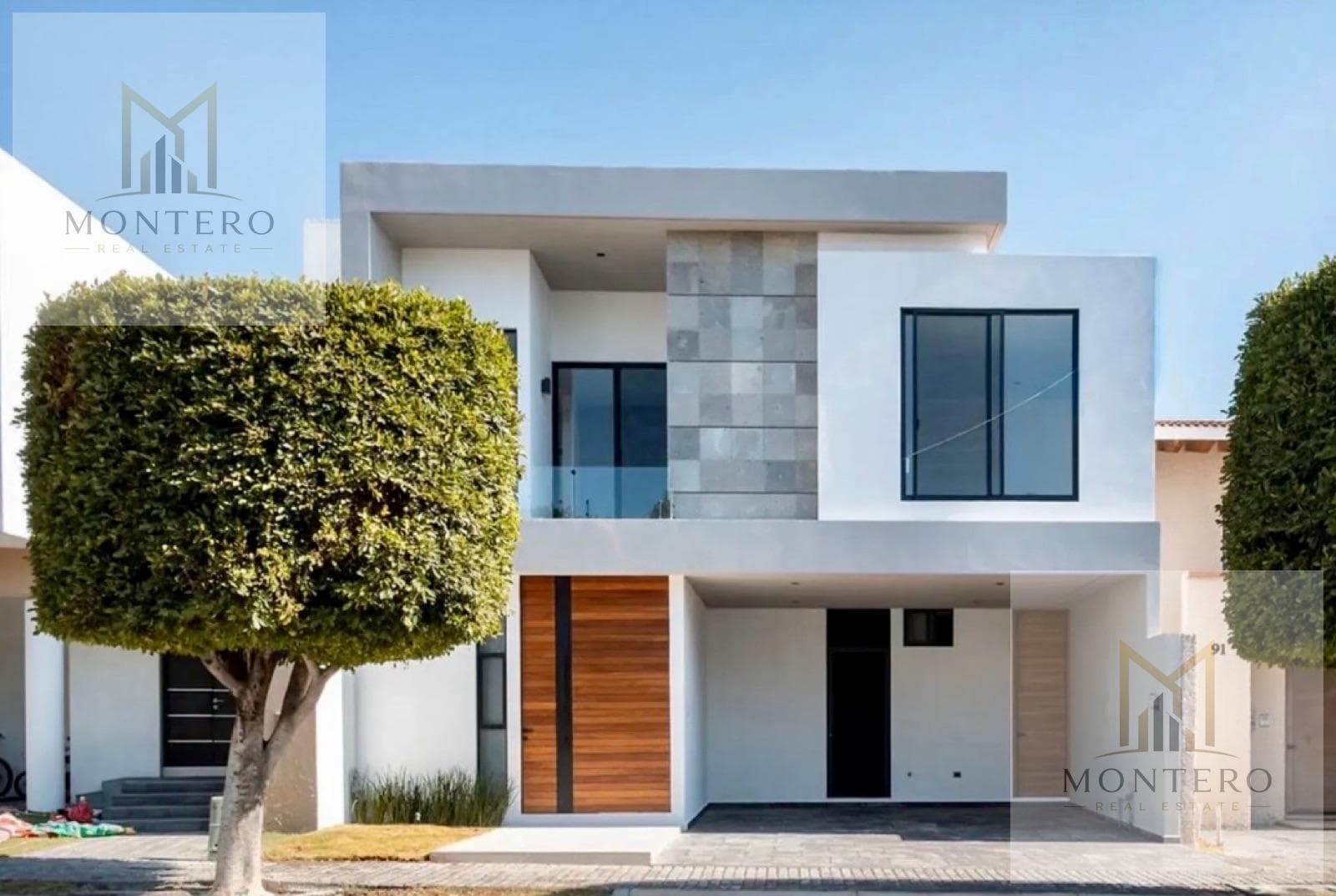 House - Lomas de Angelópolis Subdivision