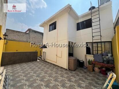 House for Sale in Azcapotzalco, San Antonio RT 27-813.