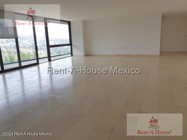 Apartment for Sale in Huixquilucan, Bosque Real RT 27-769.