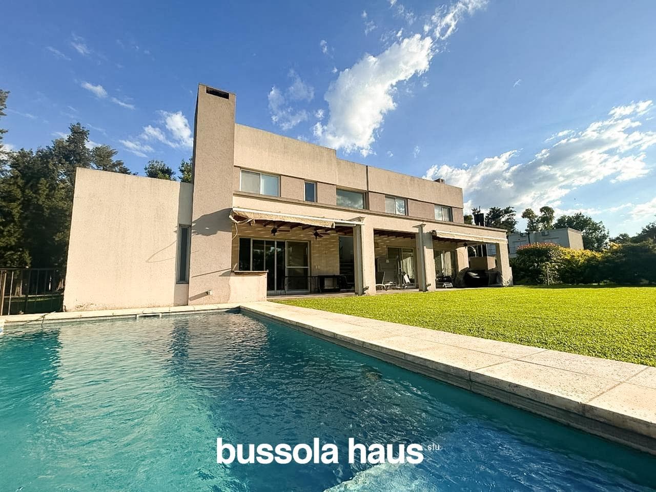 Casa en venta 3 dormitorios y pileta climatizada en Haras Santa Maria Caballerizas
