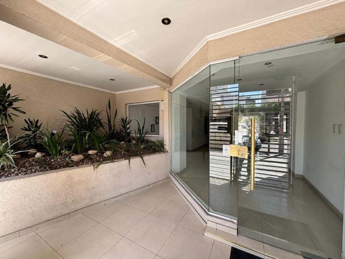 Hermoso Departamento de 4 Ambientes a Metros de Av. Mitre