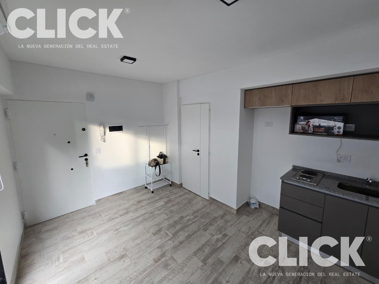 Brand-new studio apartment with a patio in Villa del Parque