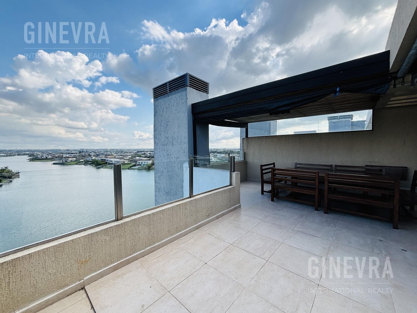Duplex en Venta en Islas del Golf Nordelta