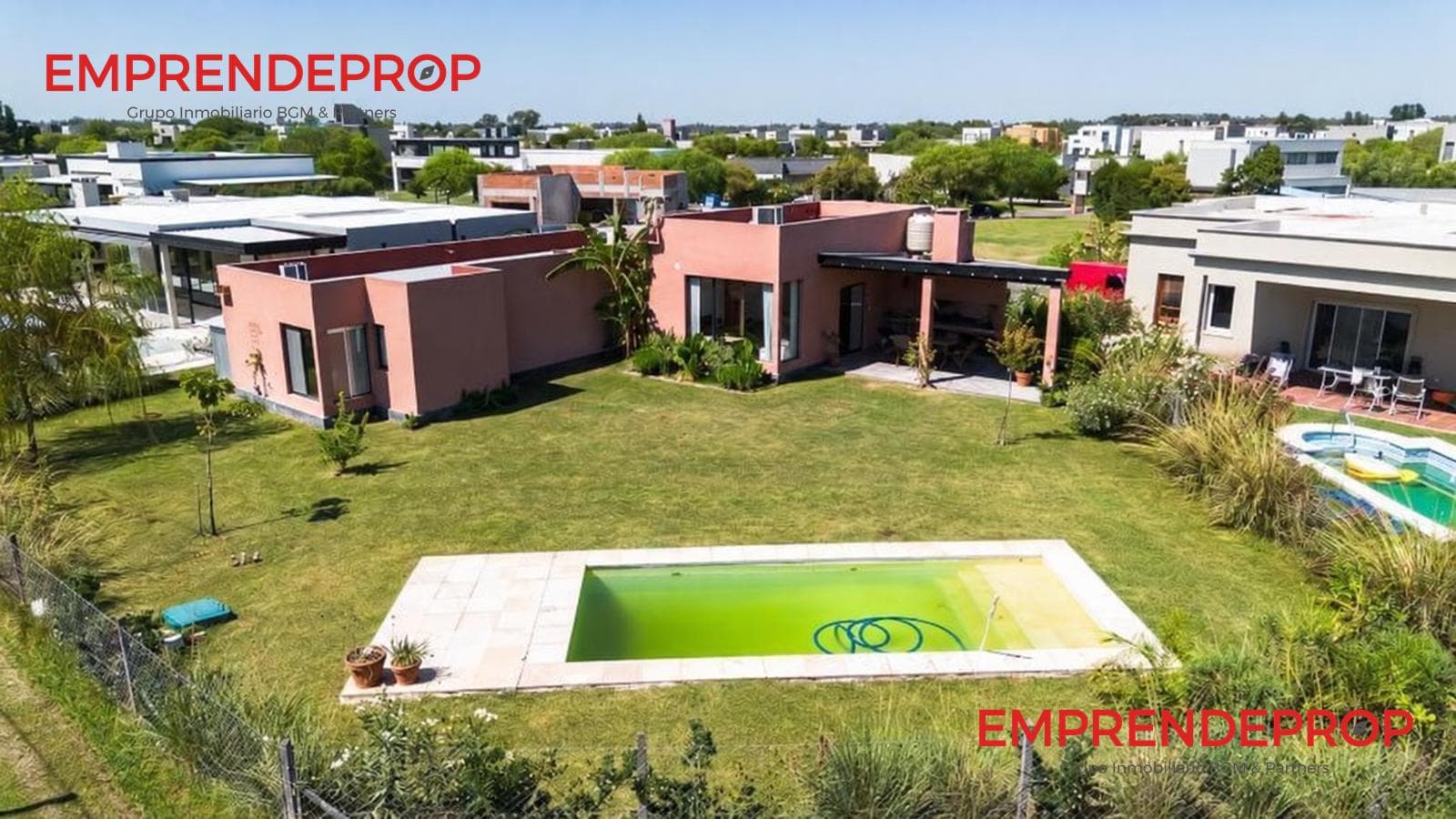 Casa en venta o alq temporal barrio San Ramiro, Pilar del Este