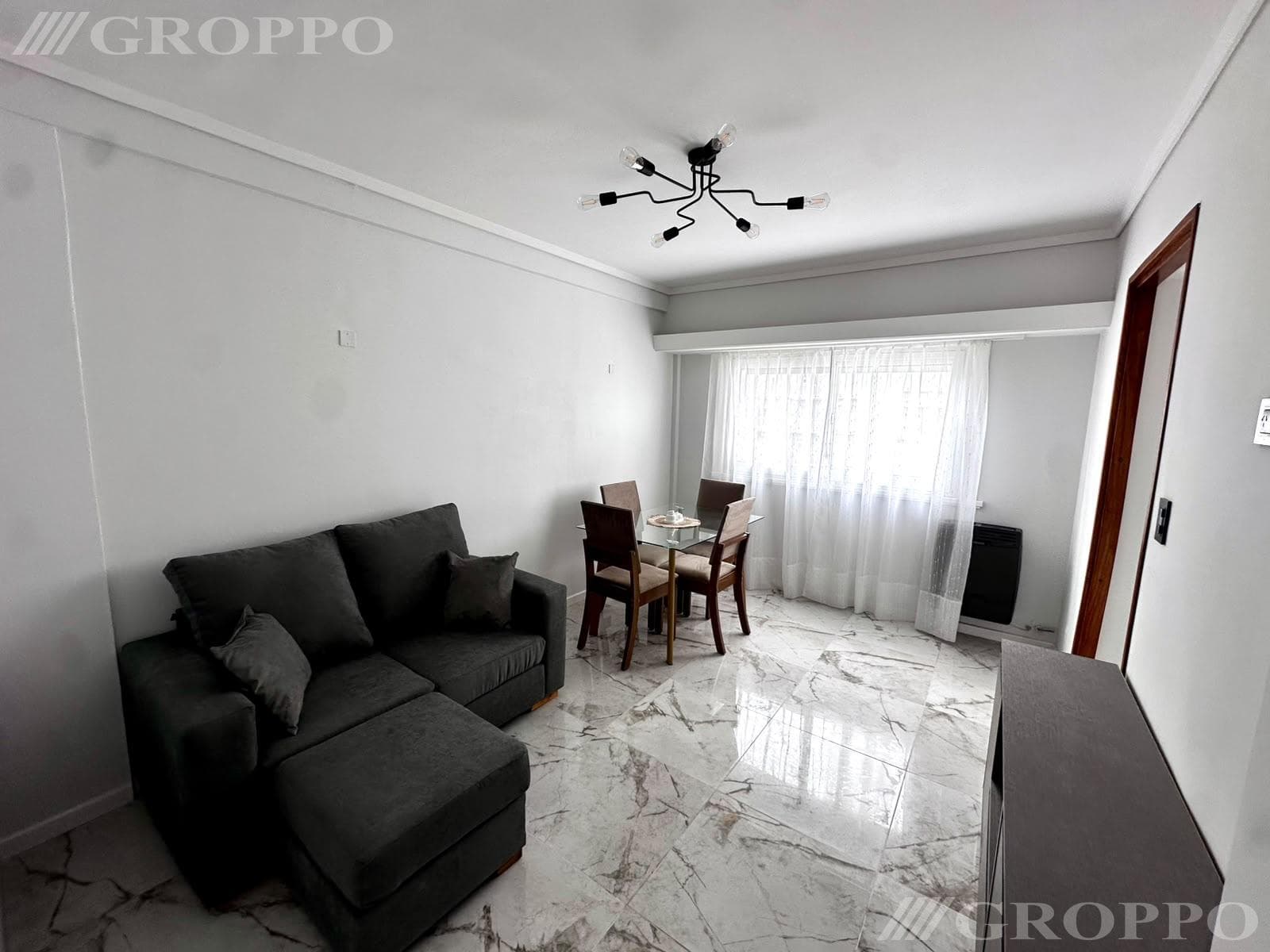2 Ambientes con Balcón - Reciclado a Nuevo - Gascon y Arenales
