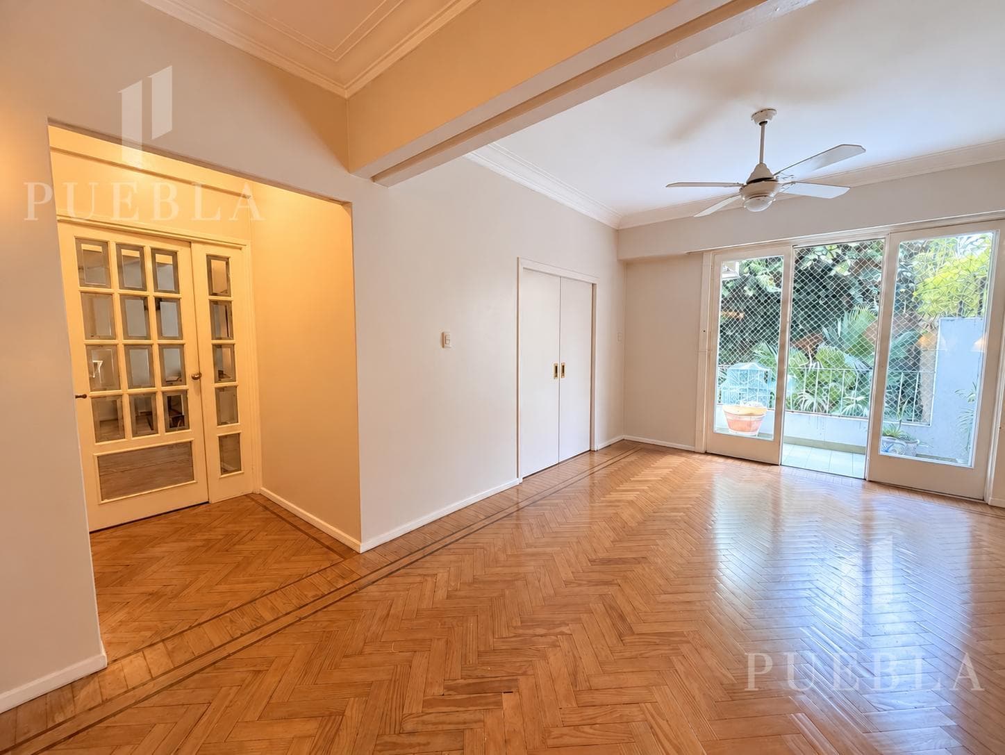 Venta Semipiso de 4 Ambientes Mas Dependencia en Palermo- Las Cañitas- C/ Palier Priv y Dos Balcones