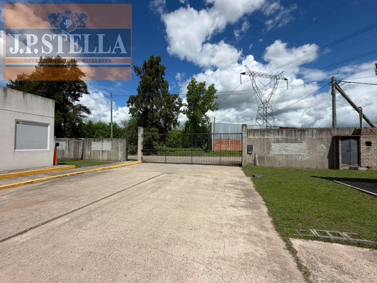 Fracción de 23.800 m² c/ 4.400 m² de Galpones - Los Cardales