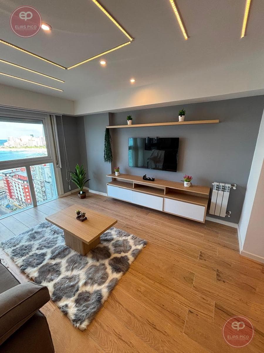 Apartment in Downtown