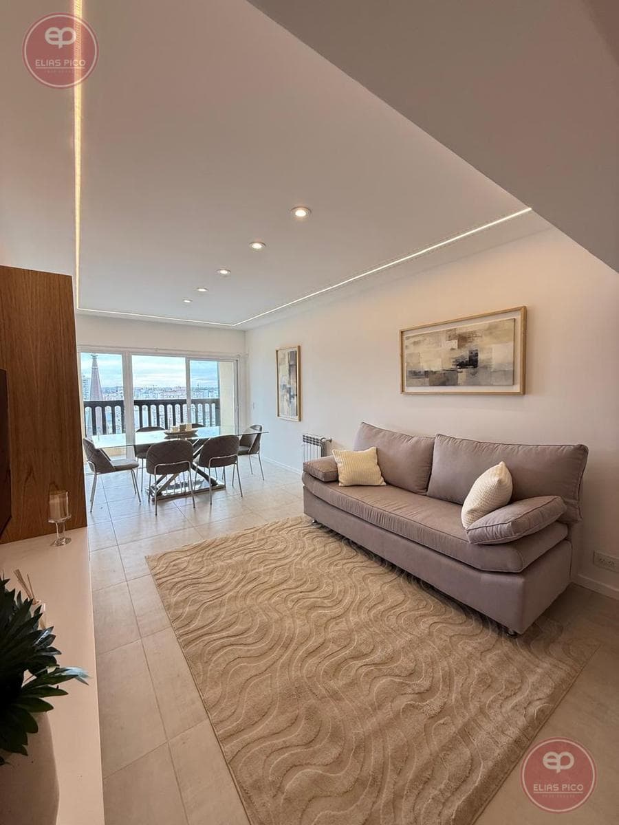 Apartment in Downtown