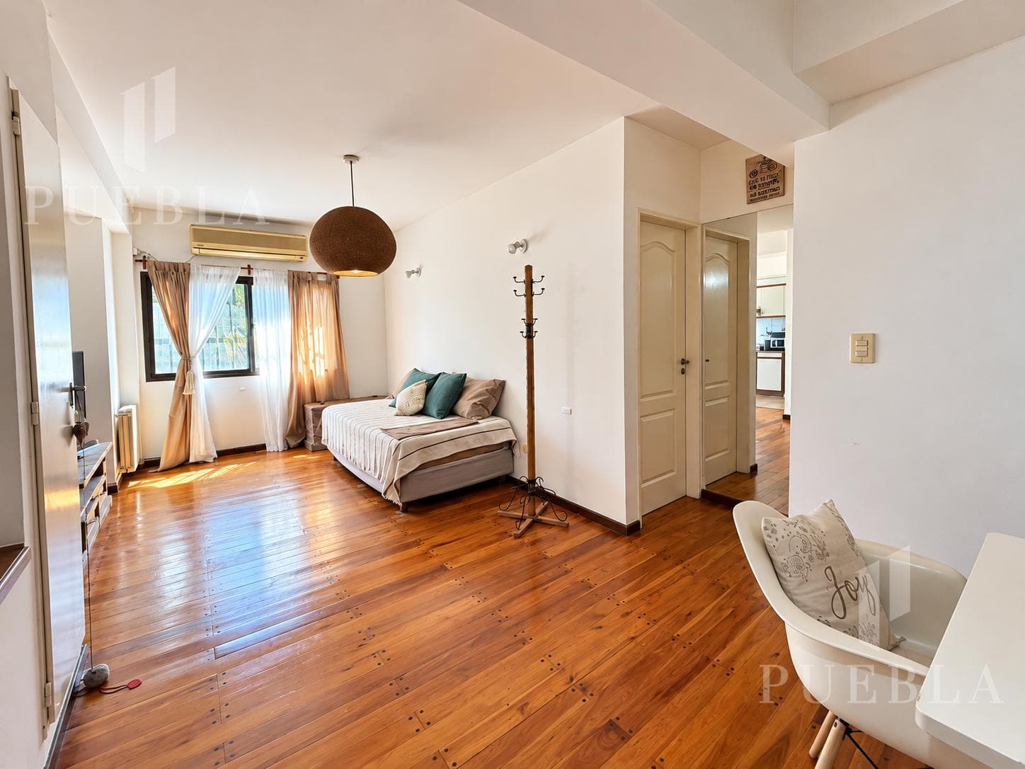 Venta Excelente Departamento de 2 Amb en el Corazón de Lomas de Zamora! Apto Prof