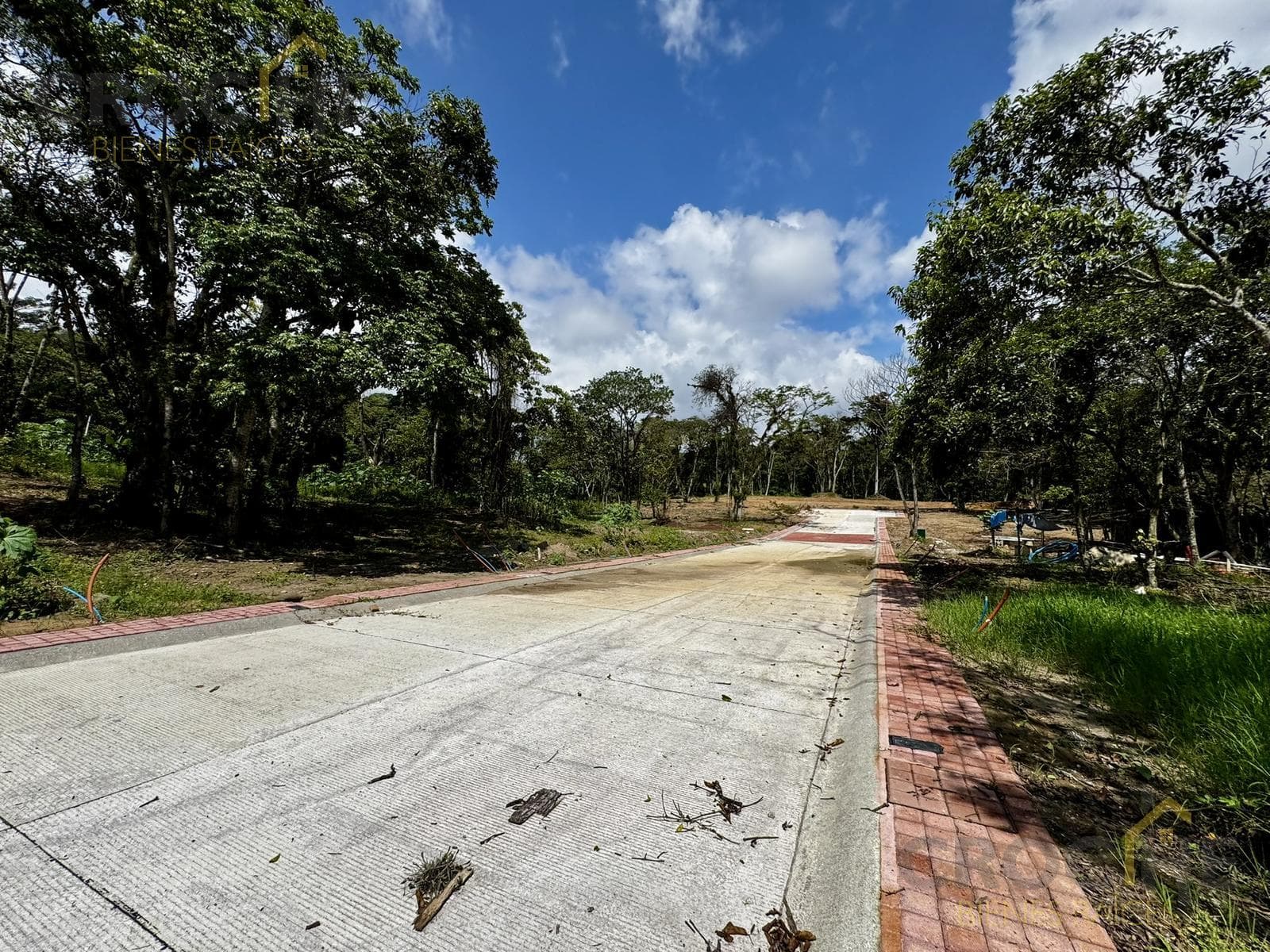 Lot in Coatepec, Veracruz, in the Santa Cruz subdivision