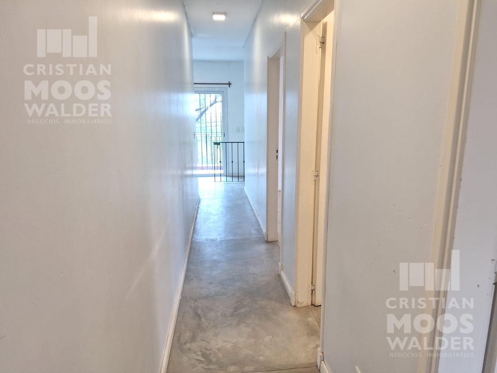 House in Maschwitz for sale.