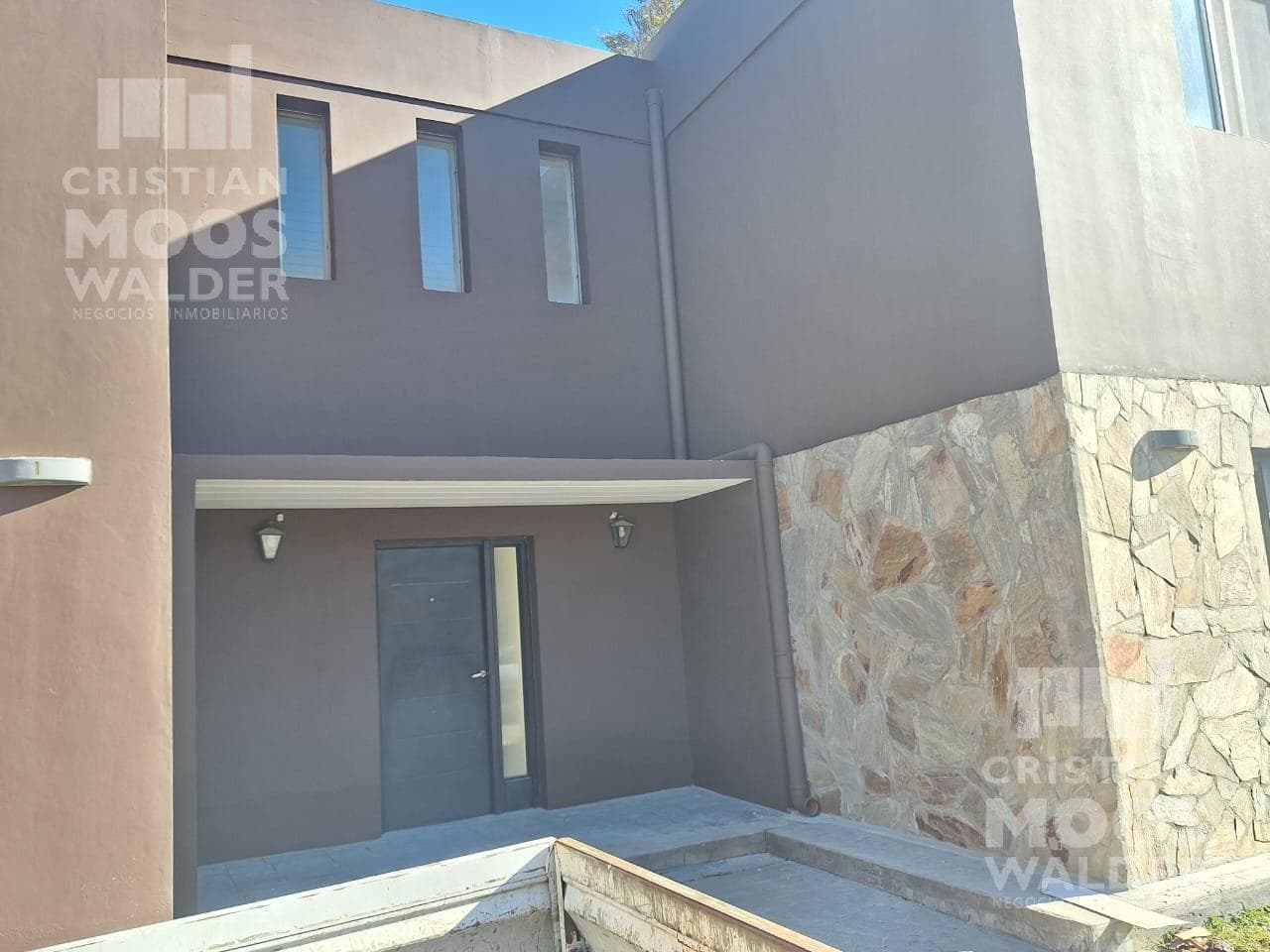 Eligible for a home loan, 6-room house for sale, gated community
