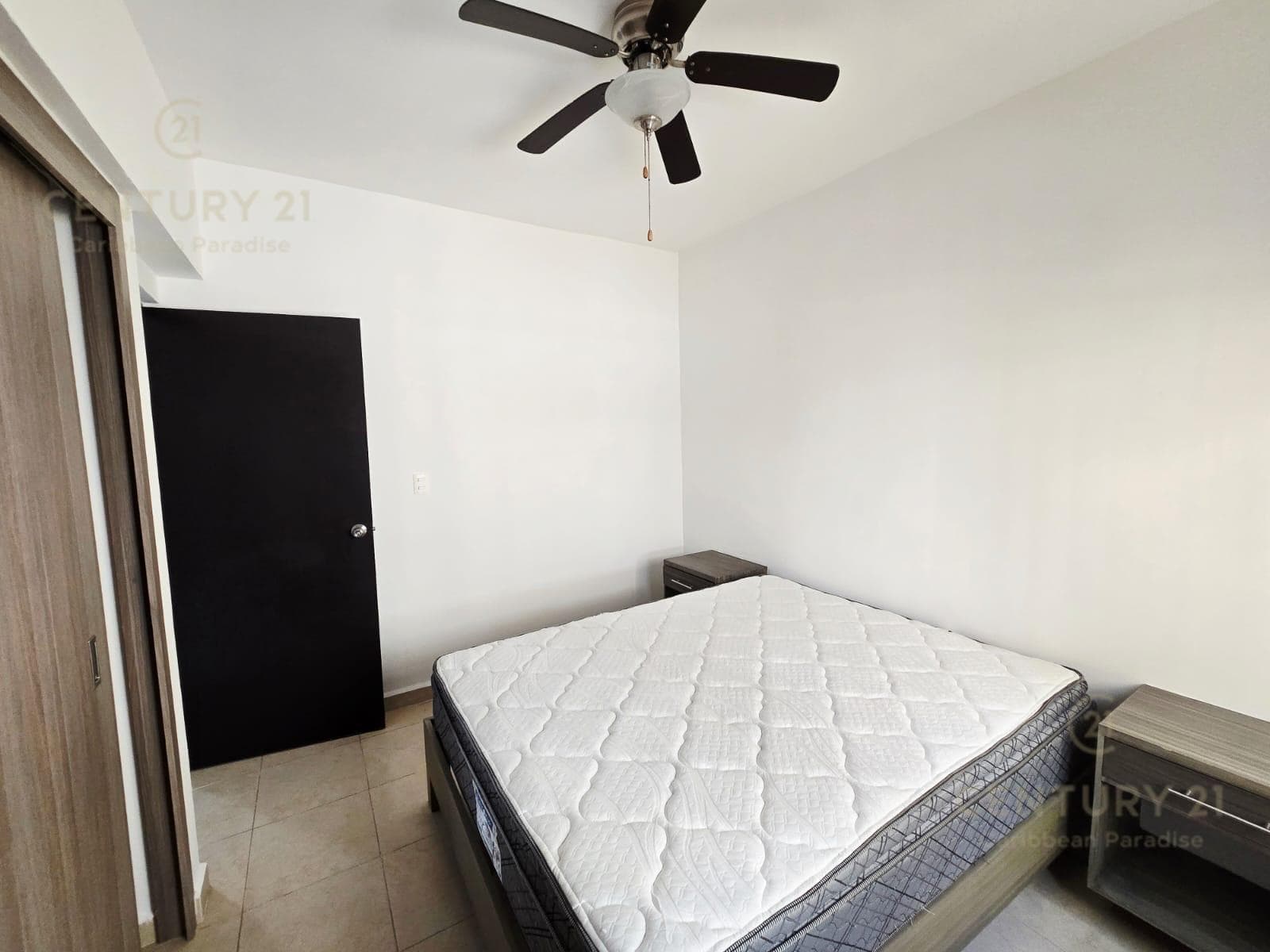 Nueva privada Real Amalfi departamento Playa del Carmen P2594