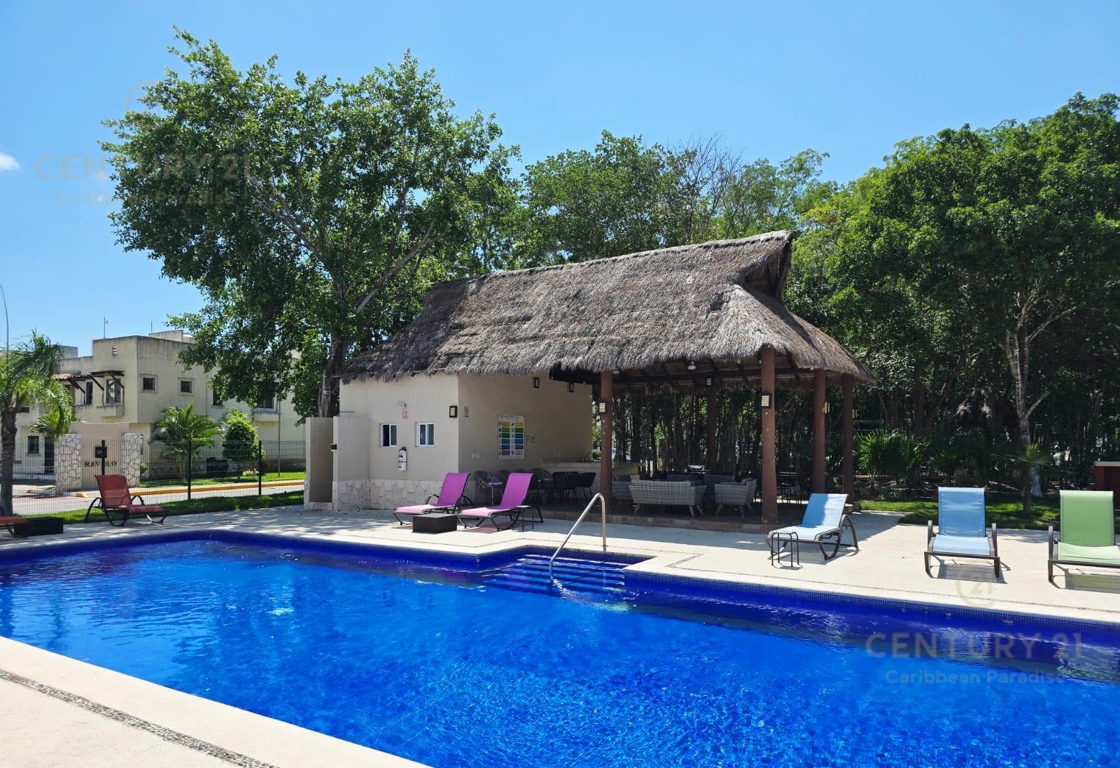 Nueva privada Real Amalfi departamento Playa del Carmen P2594