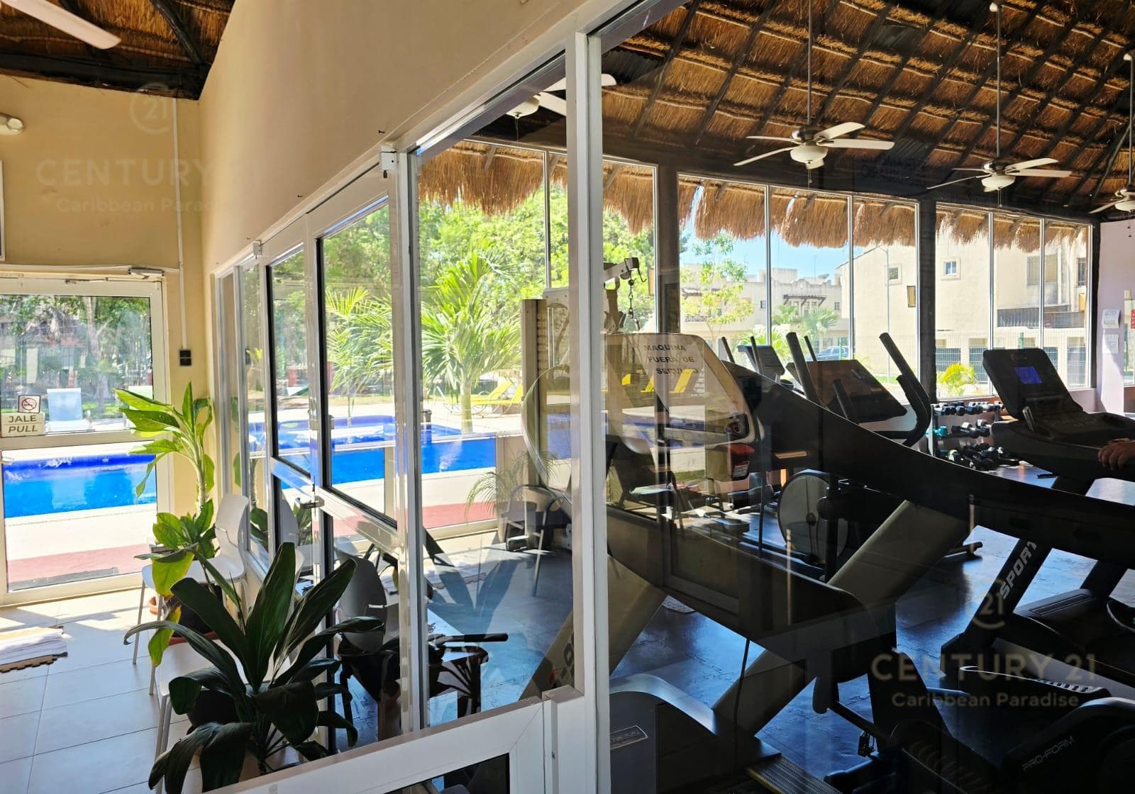 Nueva privada Real Amalfi departamento Playa del Carmen P2594
