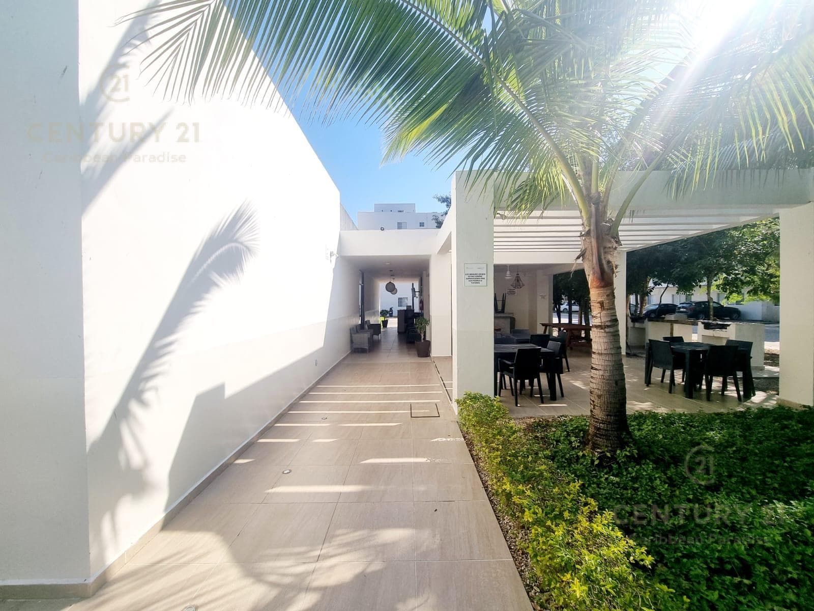 DEPARTAMENTO AMUEBLADO SELVANOVA PLAYA DEL CARMEN P2281