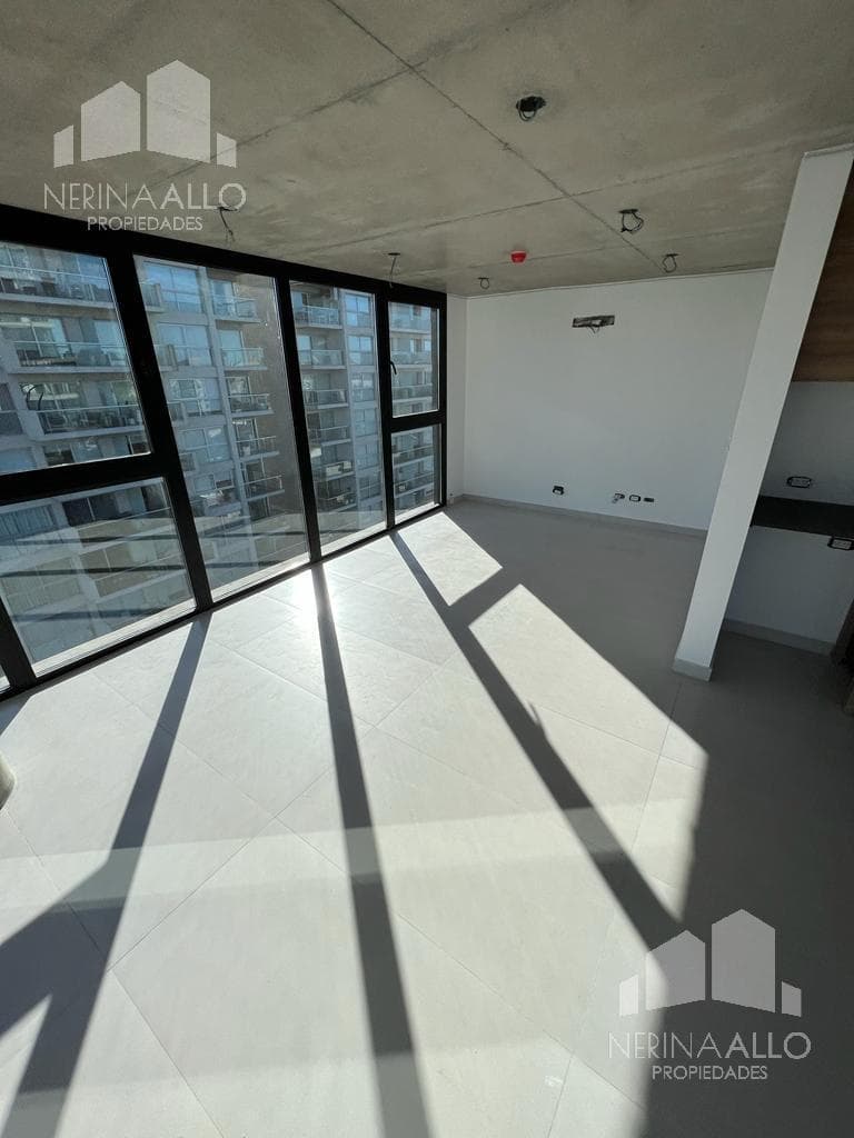 OFFICE FOR RENT IN NORTH ITUZAINGO VIVA OFFICE