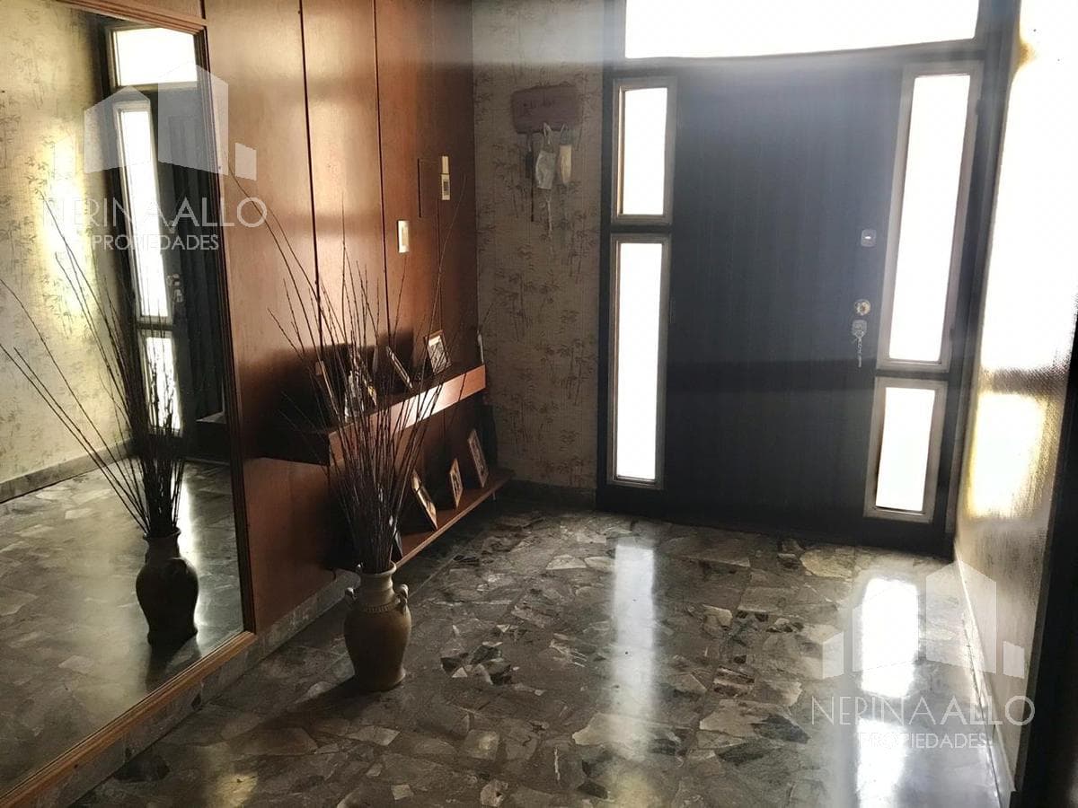 4-ROOM HOUSE FOR RENT OR SALE IN CASTELAR NORTE