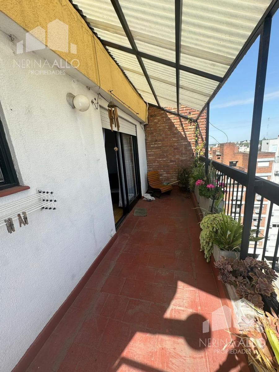 STUDIO APARTMENT FOR RENT IN CASTELAR SUR