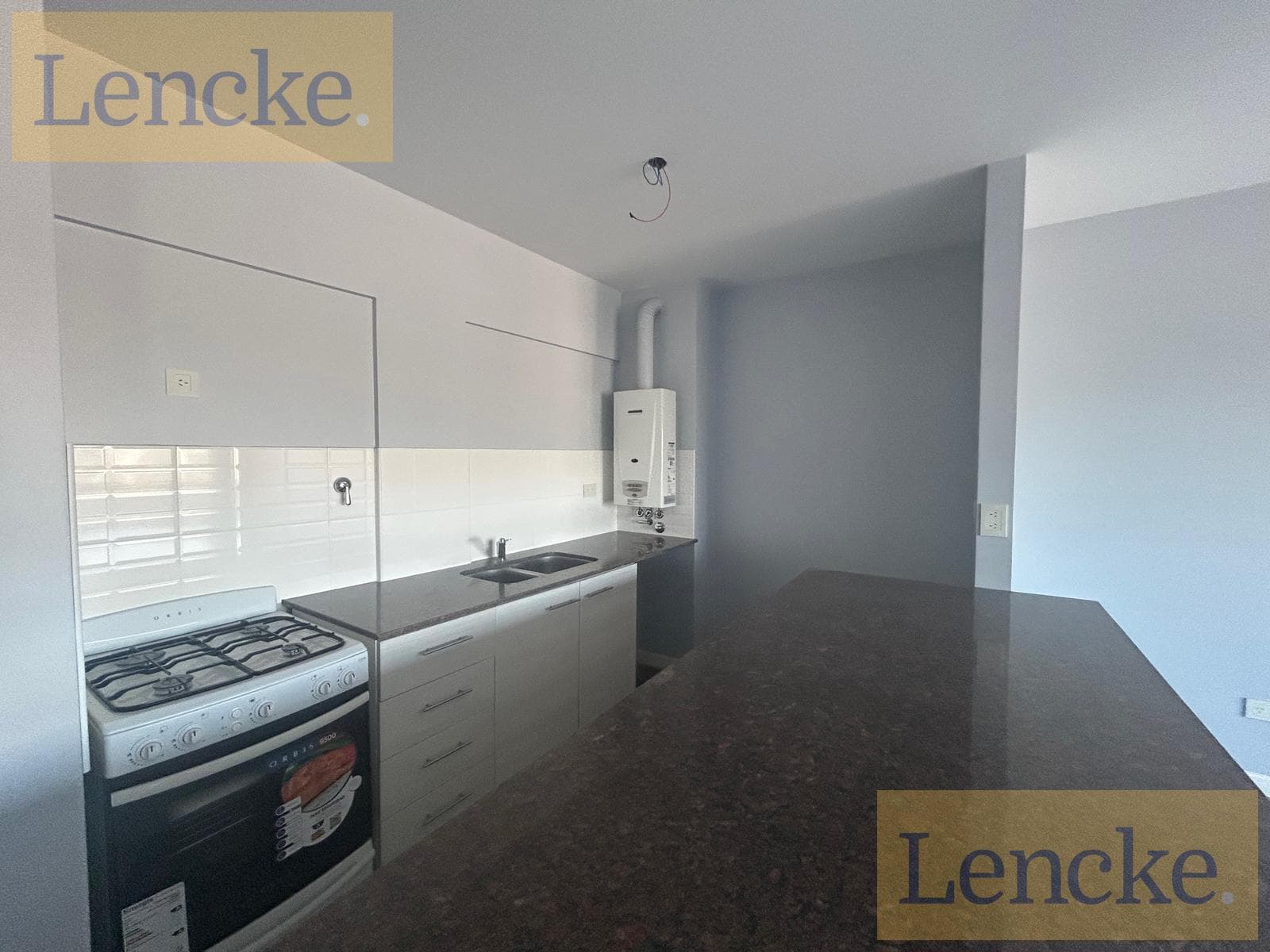 Virreyes on Avenida, spacious brand-new apartment, 2 rooms plus an office, Financing available