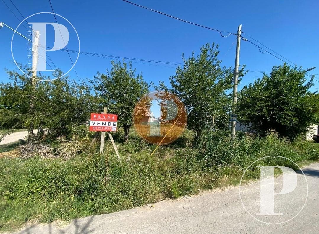 | FOR SALE | CORNER LOT AT 2ND STREET AND 497TH STREET, VILLA CASTELS.