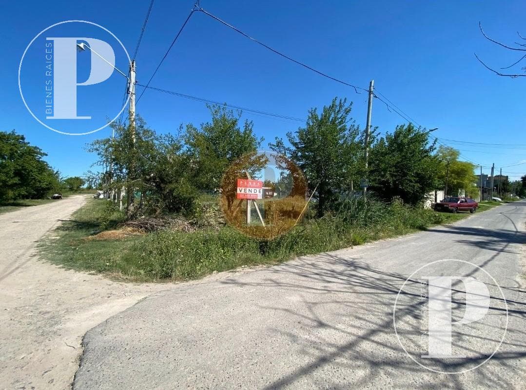 | FOR SALE | CORNER LOT AT 2ND STREET AND 497TH STREET, VILLA CASTELS.