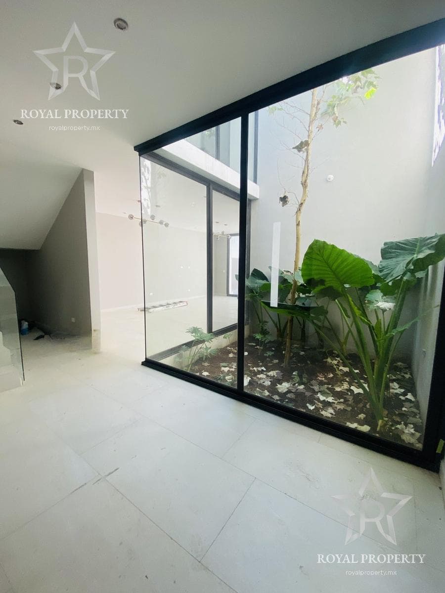 Casa en Venta, Exclusividad, El Uro, Los Cristales, Monterrey, Nuevo Leóno