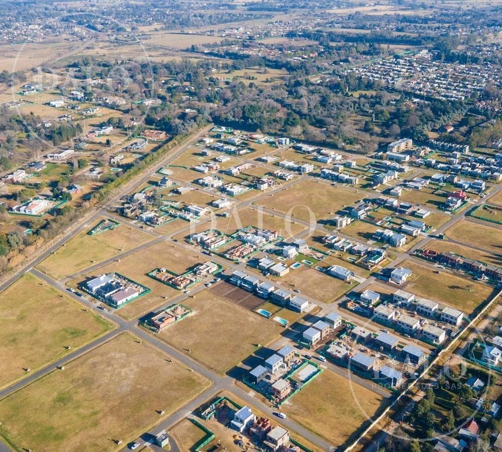Lot for Sale in Manzanares, Pilar, Greater Buenos Aires (G.B.A.), Northern Area