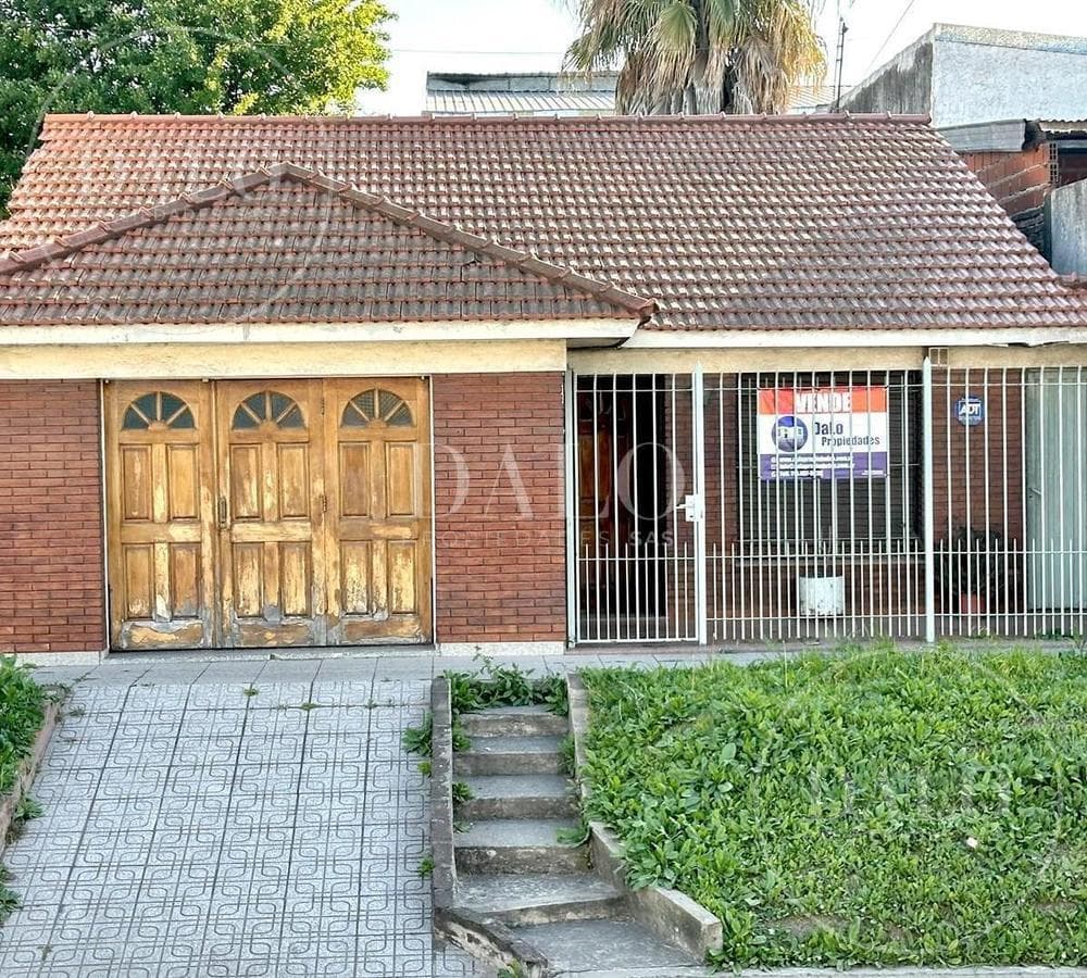 Cottage for sale in Temperley, Lomas de Zamora, G.B.A. South Zone
