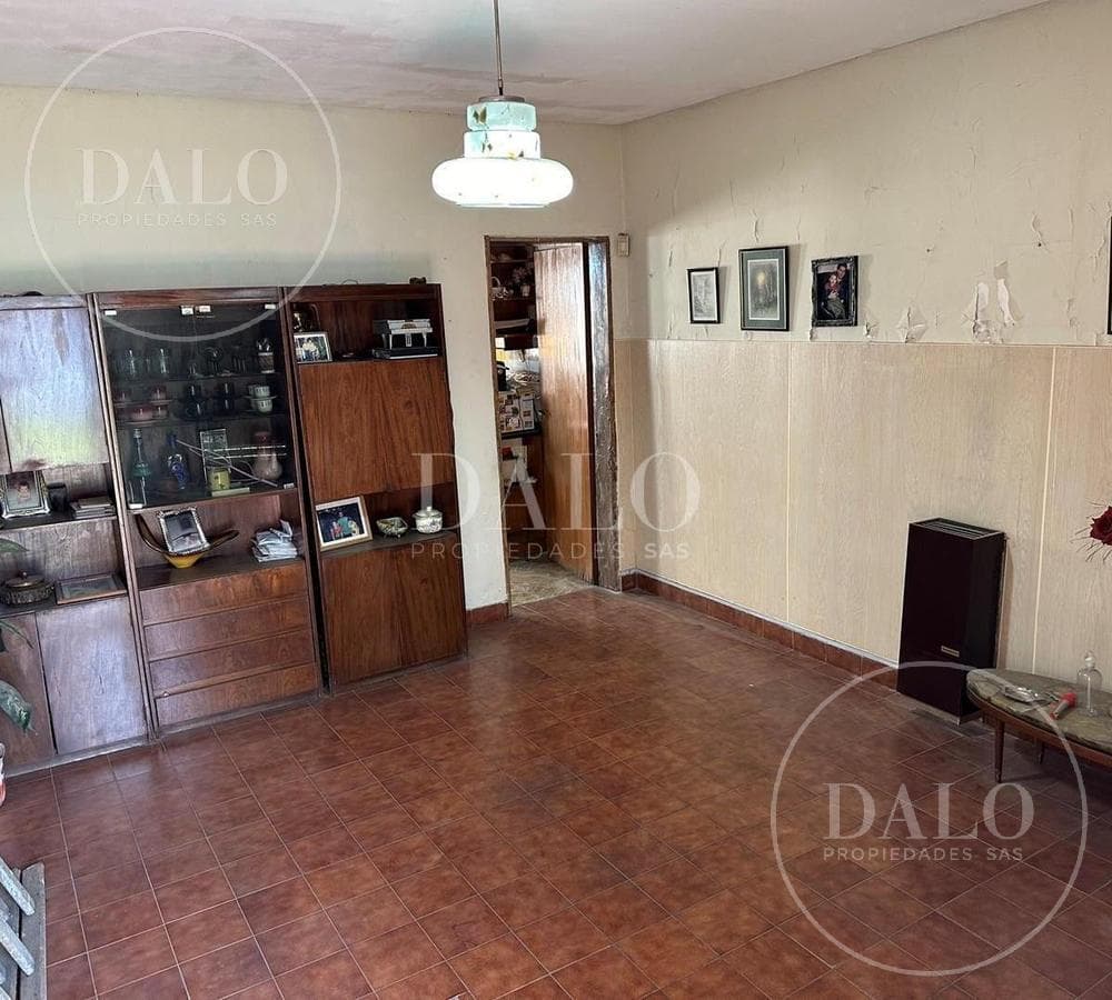 Cottage for sale in Temperley, Lomas de Zamora, G.B.A. South Zone