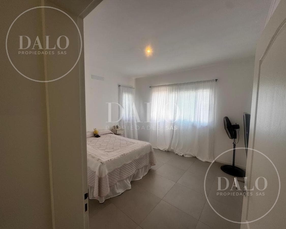 5-Room House for Sale in Pilar del Este, Pilar, Greater Buenos Aires (G.B.A.), Northern Area