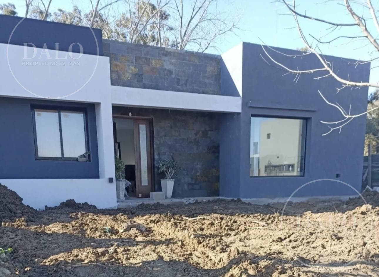 4-Room House for Sale in the Santa Isabel II Neighborhood