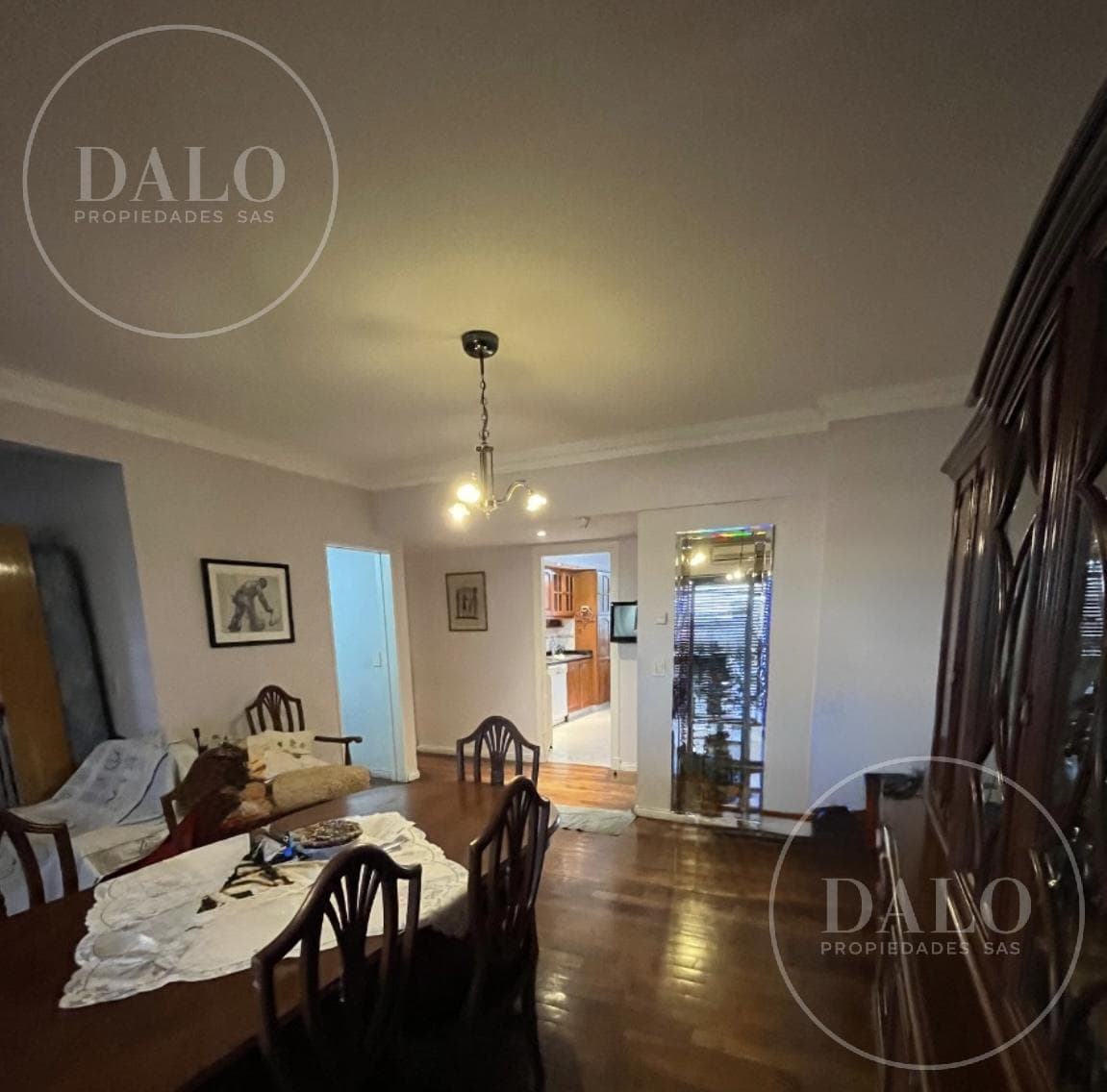 Semi-Detached Apartment for Sale in Downtown Quilmes