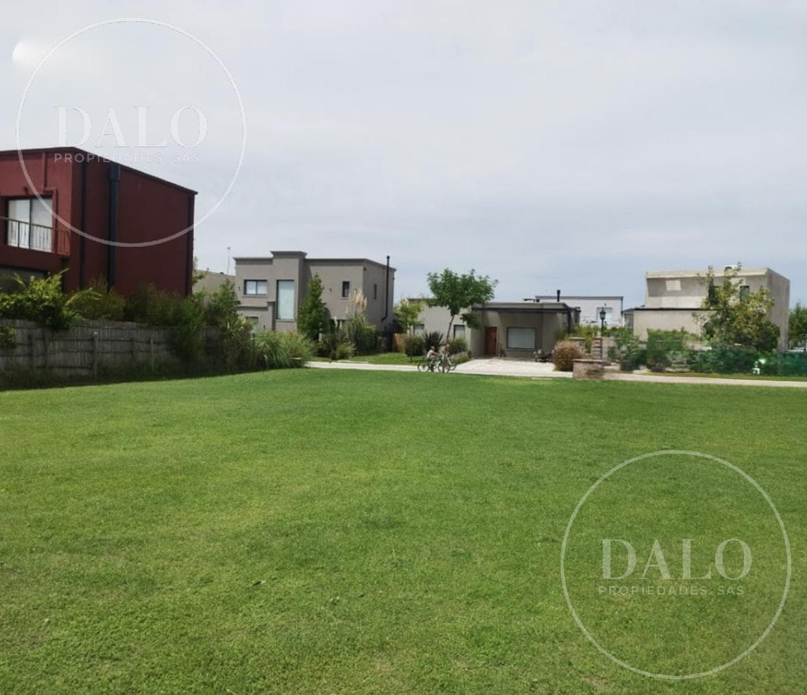 Land for Sale in Vila Marina I