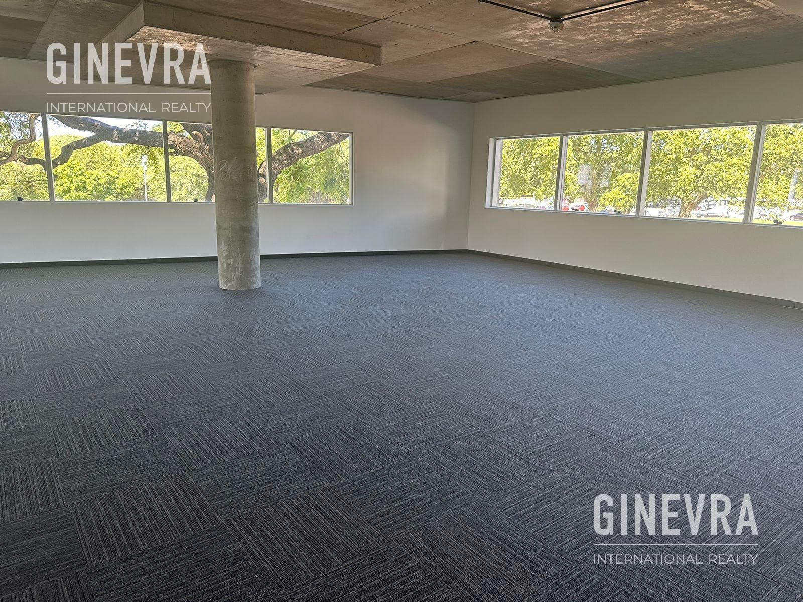Office for Rent in Puerto Madero - 220 m2 - Malecón Dique 4 - 2 parking spaces