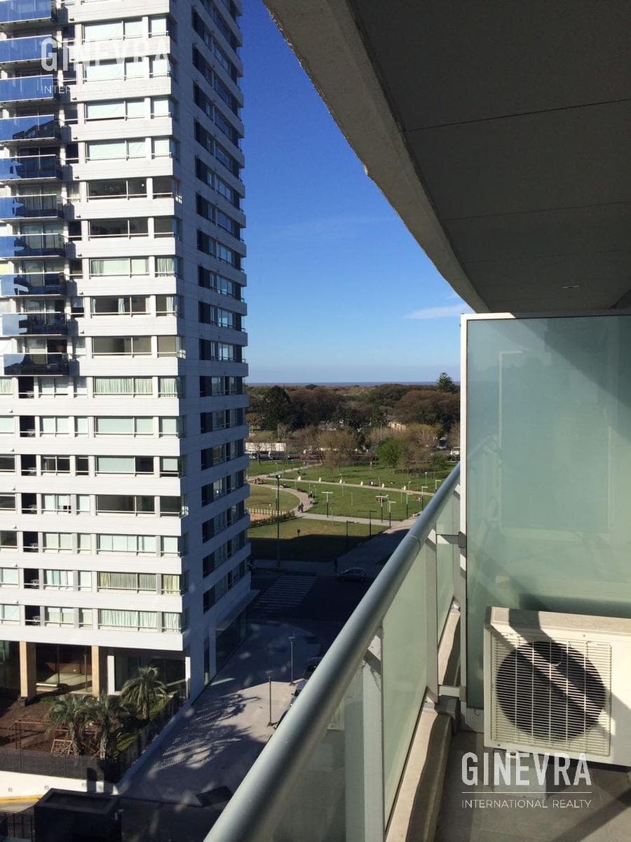 Studio for Rent with Parking Space - Harbour Residences