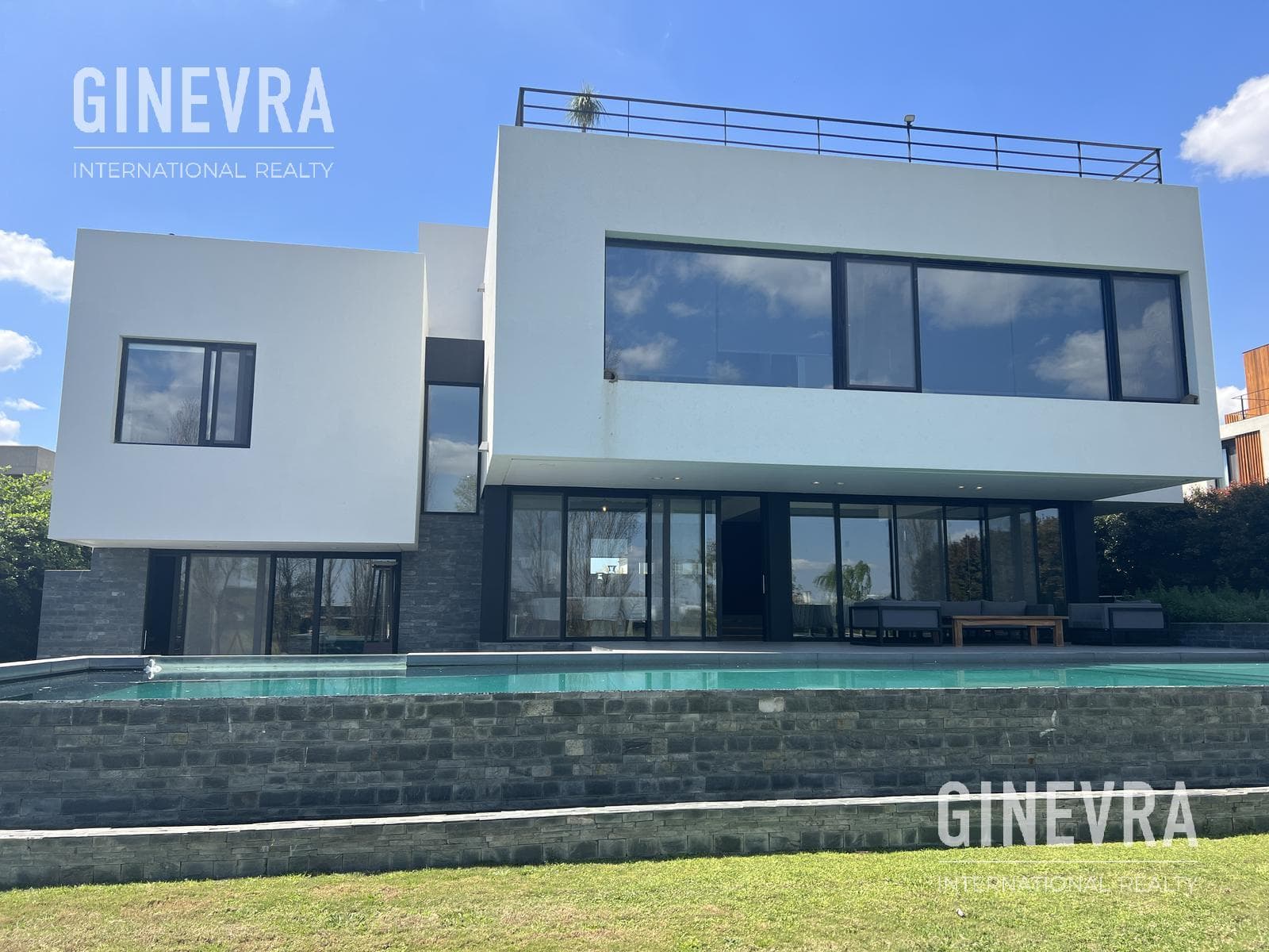 Rental: Stunning Designer Home in Nordelta Golf