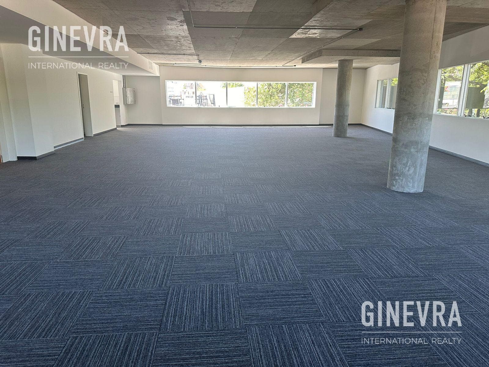 Office for Rent in Puerto Madero - 220 m2 - Malecón Dique 4 - 2 parking spaces