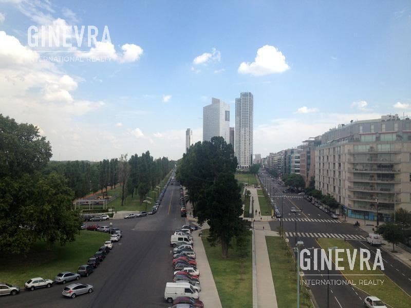 Office for Rent in Puerto Madero - 220 m2 - Malecón Dique 4 - 2 parking spaces