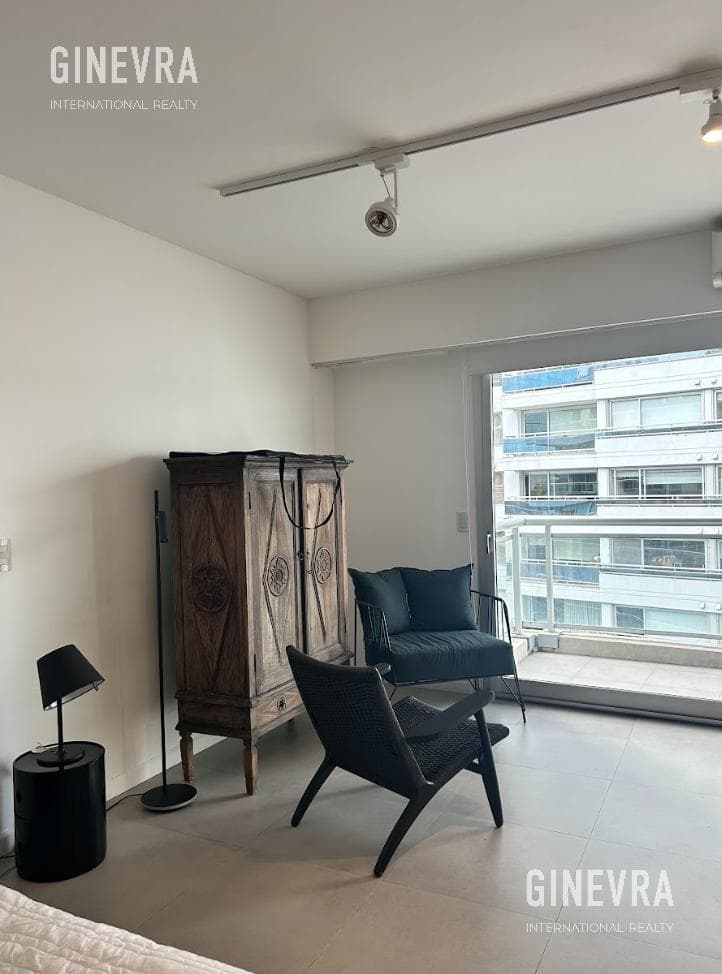 Studio for Rent with Parking Space - Harbour Residences