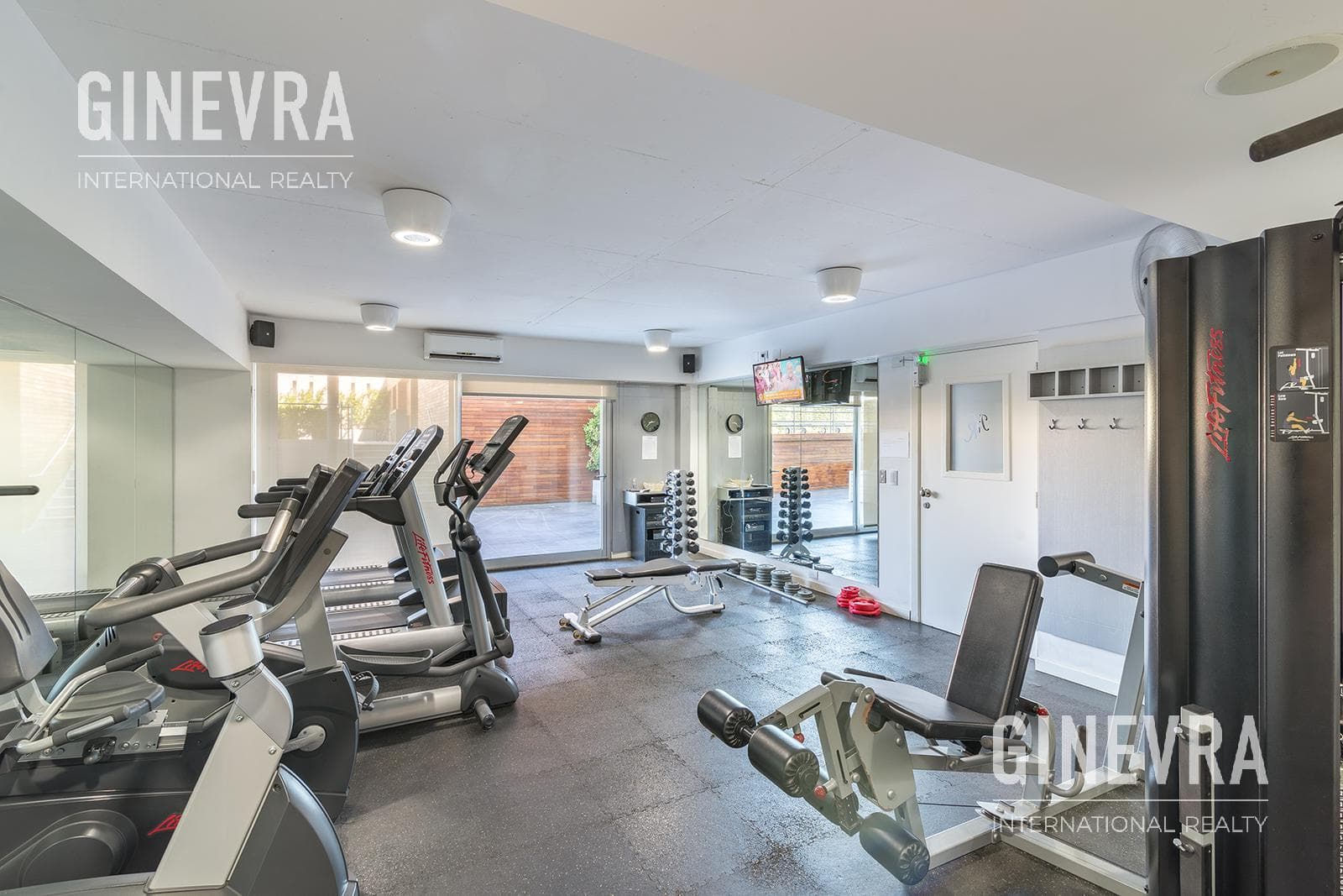 Studio for Rent with Parking Space - Harbour Residences