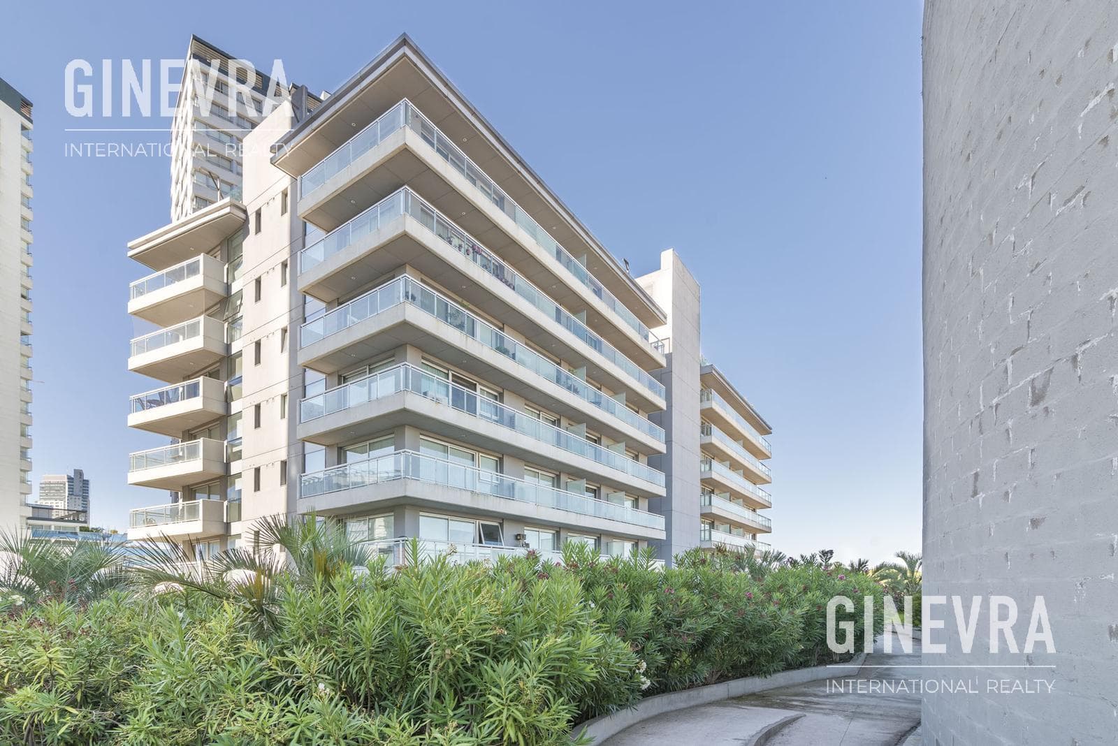 Studio for Rent with Parking Space - Harbour Residences
