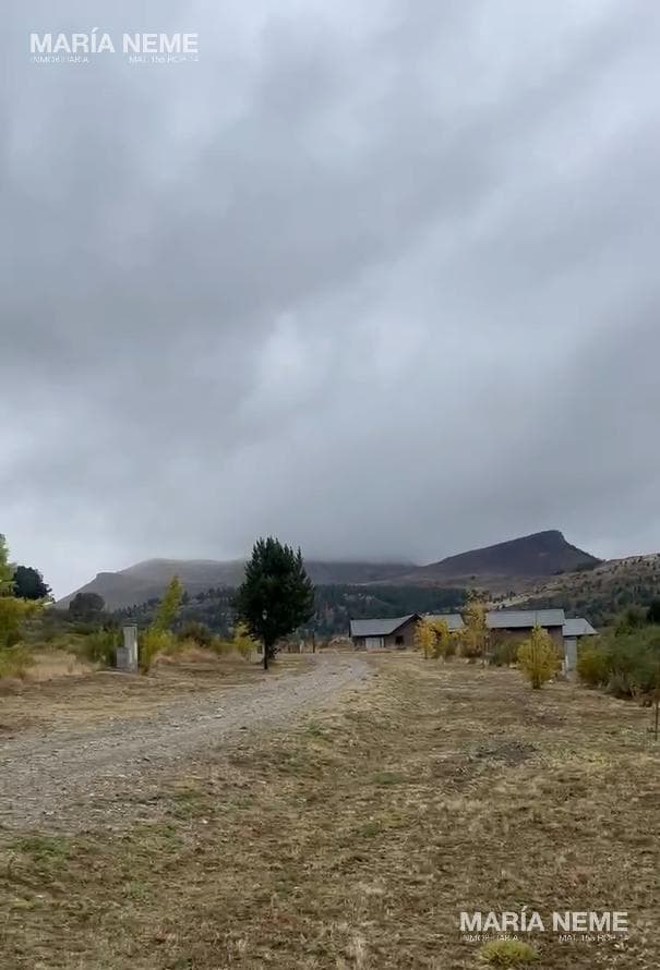 Lot in Barrancas de Dina Huapi measuring 1,958 m²
