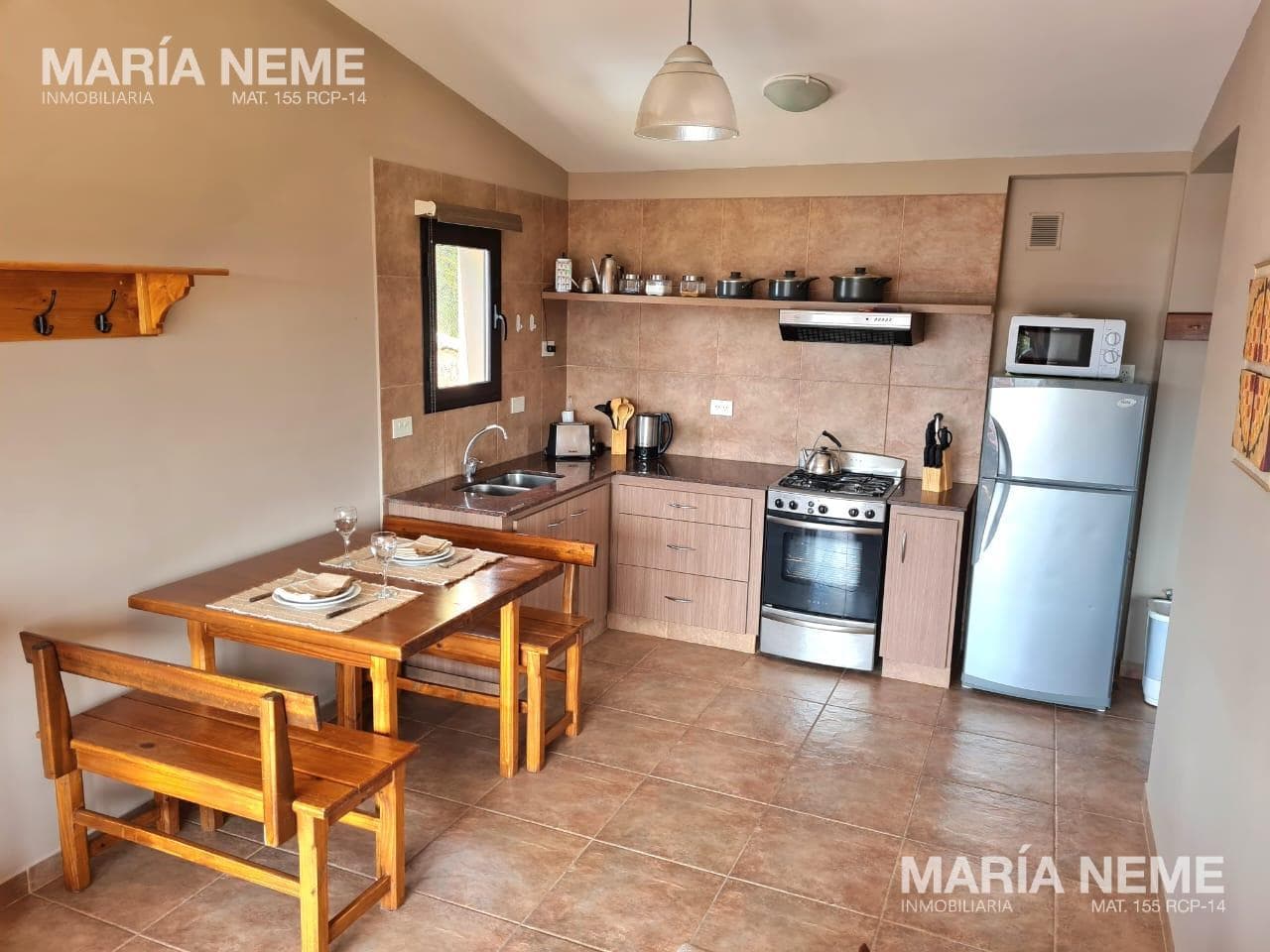 Apartment for long-term rent with a lake view, at km 5, just a few meters from Av. Bustillo