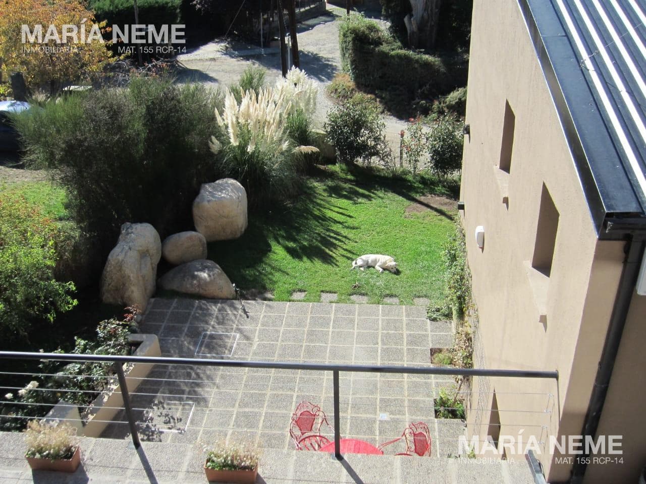 Apartment for long-term rent with a lake view, at km 5, just a few meters from Av. Bustillo