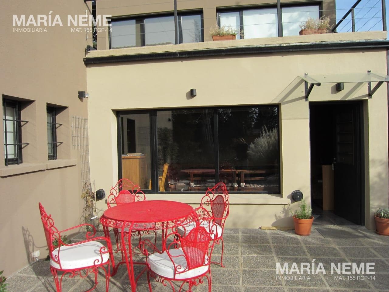 Apartment for long-term rent with a lake view, at km 5, just a few meters from Av. Bustillo